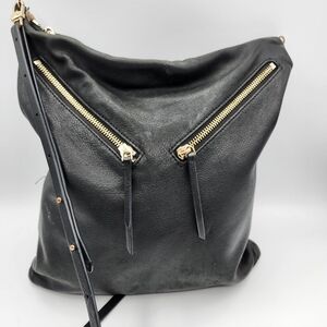 Covet Luxurious Black Leather Lambskin So Soft Shoulder Bag